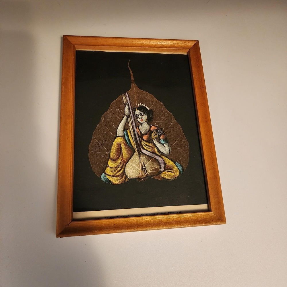 Vintage Hand Painted Oil Painting Woman‎ On Pipal Tree Leaf Pipal India